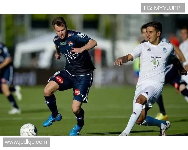 挪超精彩对决莫尔德迎战瓦勒伦加争夺胜利荣耀 挪超精彩对决莫尔德迎战瓦勒伦加争夺胜利荣耀