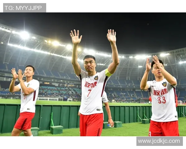 精彩对决直播中超权健对阵苏宁尽在PPTV平台观看不容错过 精彩对决直播中超权健对阵苏宁尽在PPTV平台观看不容错过