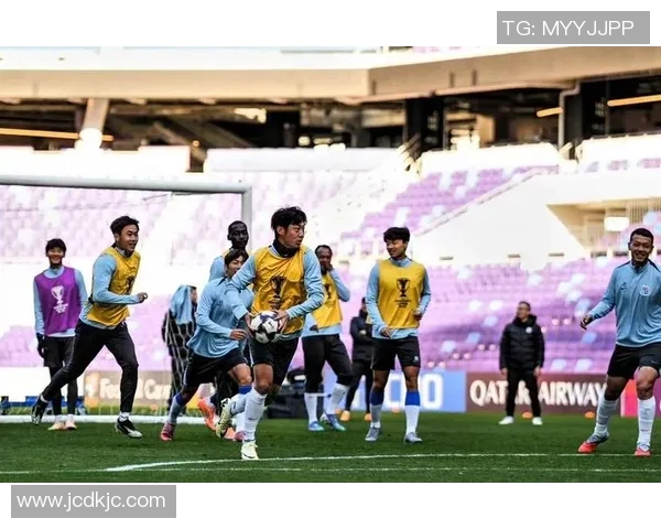 广州恒大亚冠对阵广岛三箭精彩直播全程回顾与赛后分析