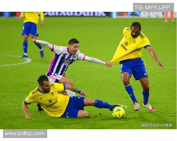 皇家苏斯达与华伦西亚精彩对决比分揭晓分析与赛后点评