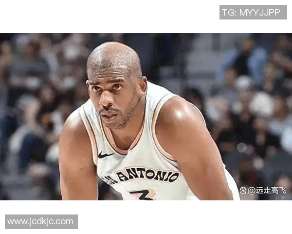 7年换7队,没有三分的老牌中锋,现已37岁的他,依旧是NBA的香饽饽 7年换7队,没有三分的老牌中锋,现已37岁的他,依旧是NBA的香饽饽