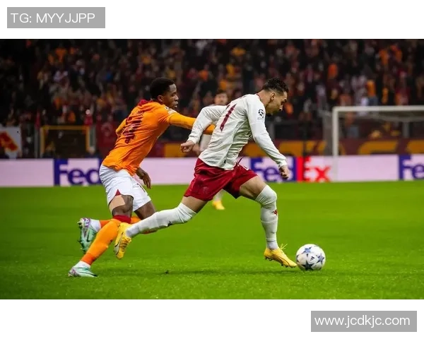 曼联确定未来主力门将：奥纳纳租赁期满归队，拉梅斯成首选极其坚定